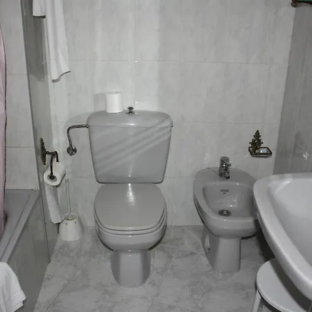 Hotel Cristaleiro 2*