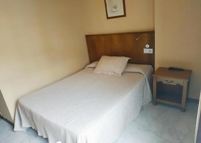 Hotel Cristaleiro 2*