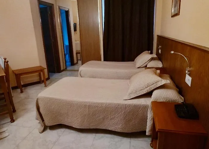 Cristaleiro Hotel 2*